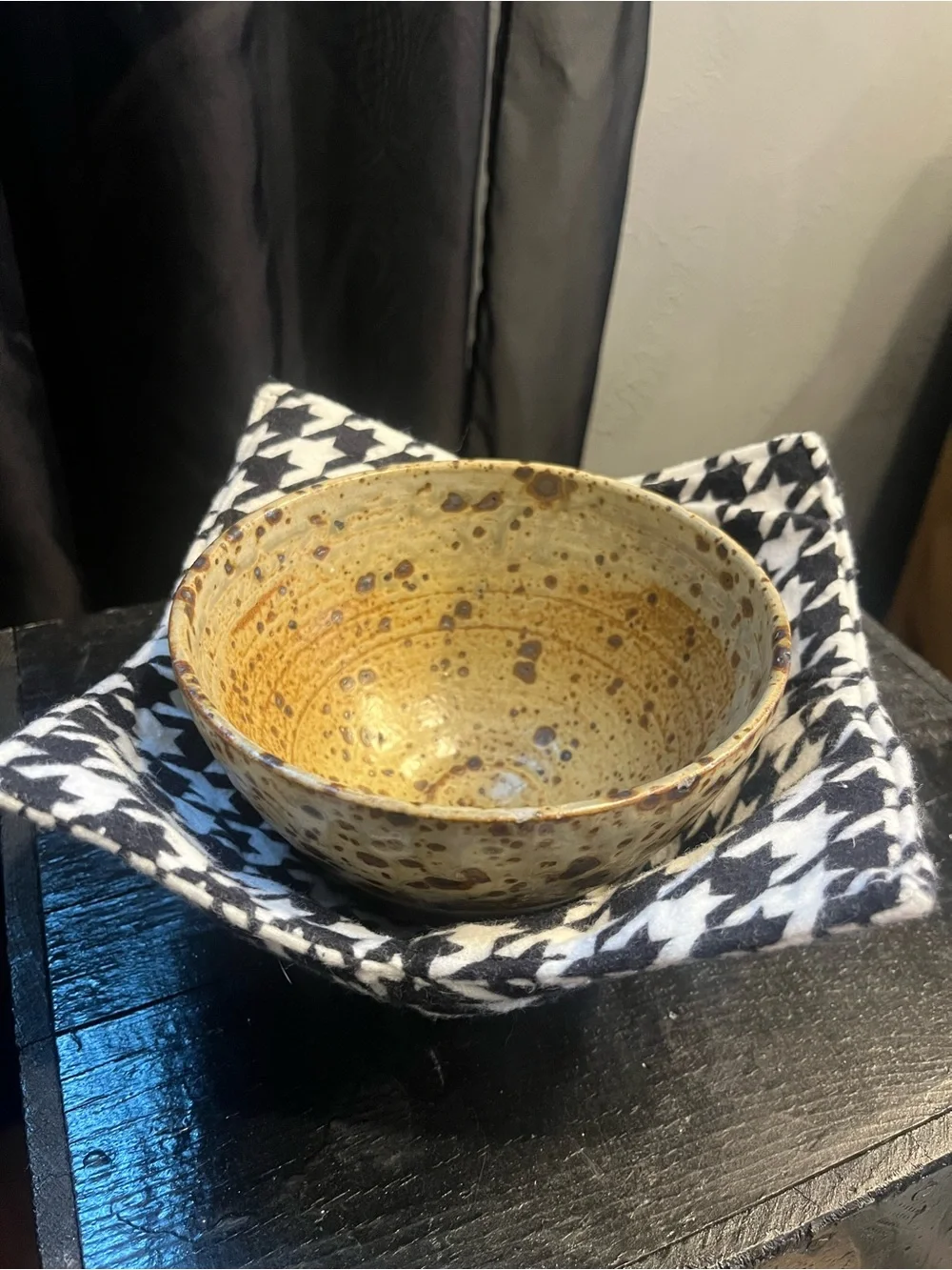 Houndstooth Fabric Bowl Cozy Set - Black & White